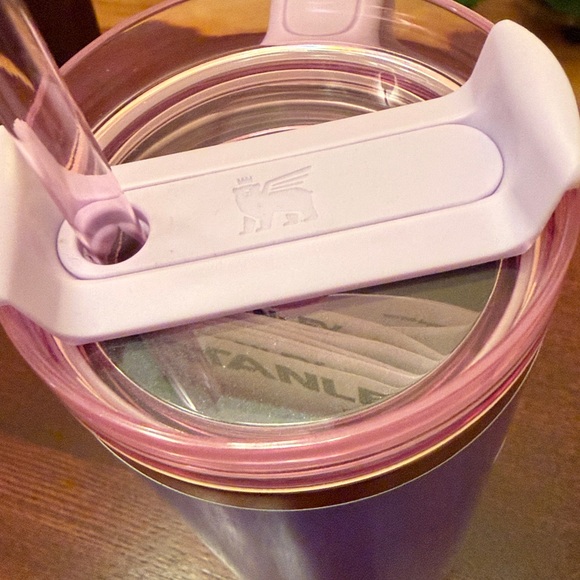 NWT Stanley Wicked Exclusive 30oz FlowState Tumbler Glinda pastel Shimmer RARE - Picture 8 of 12